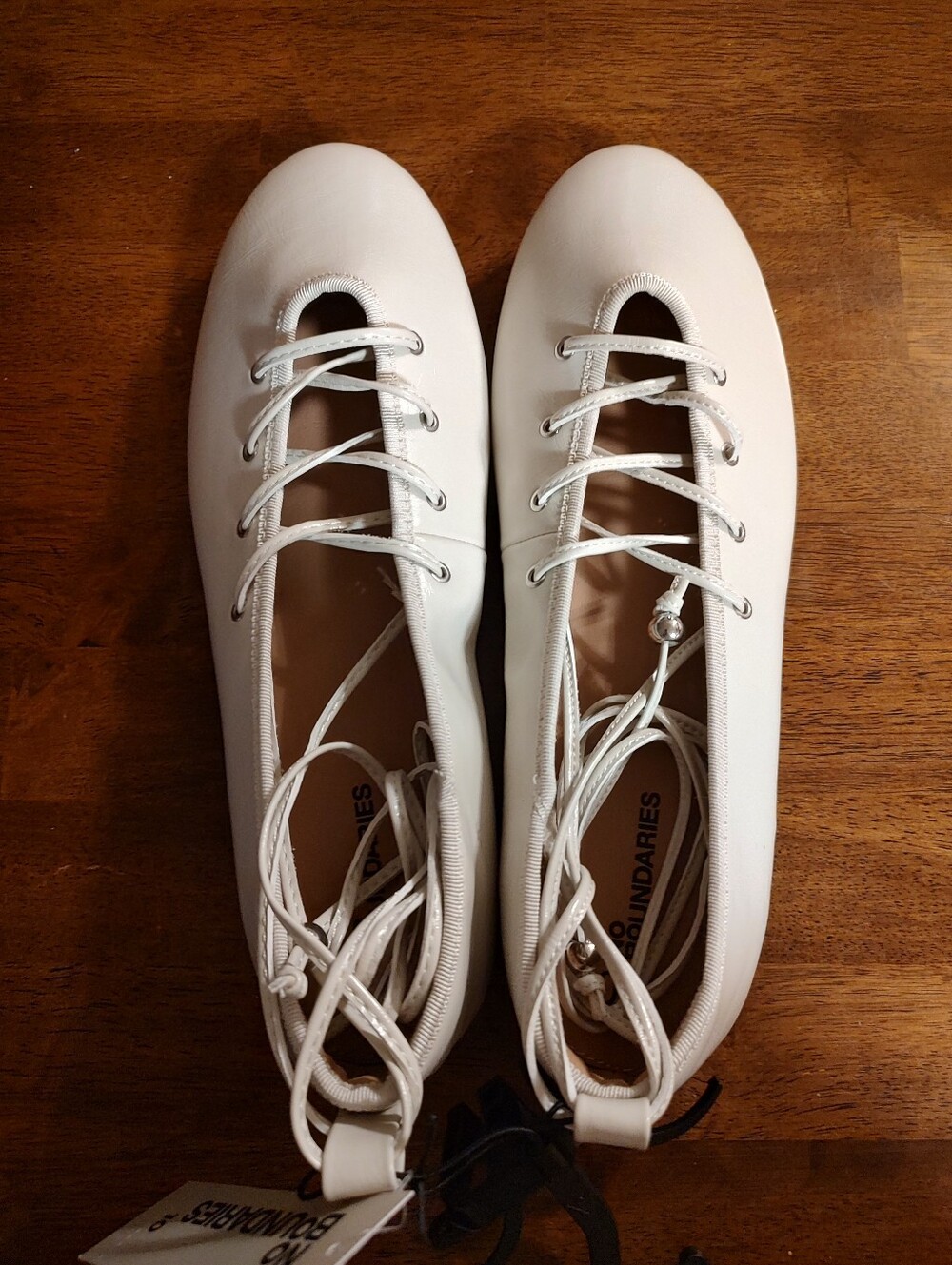 No Boundaries White Lace-Up Ballet Flats